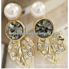 Factory Price Pearl Leaf Earring Fantasy Jewels110603149